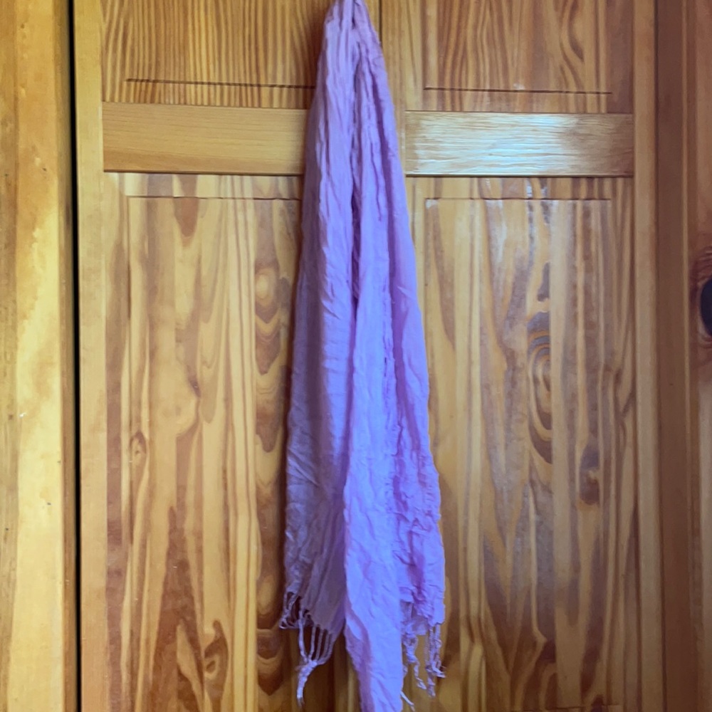 Women’s scarf